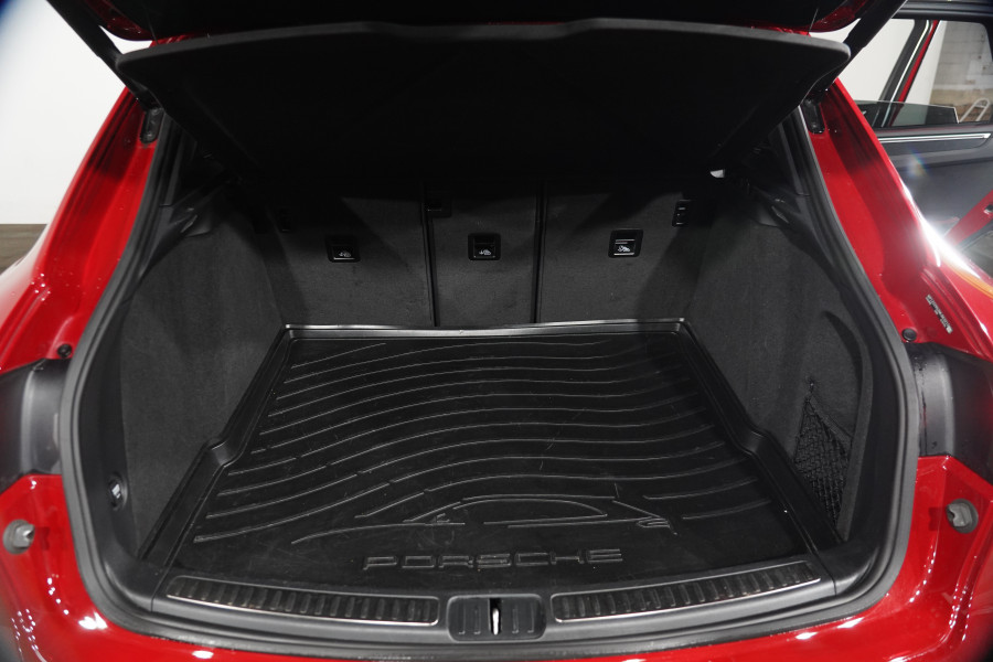 2021 Porsche Macan GTS SUV Image 34
