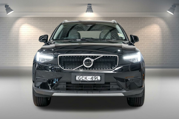 2025 MY26 Volvo XC40 XZ Plus B4 SUV Image 17