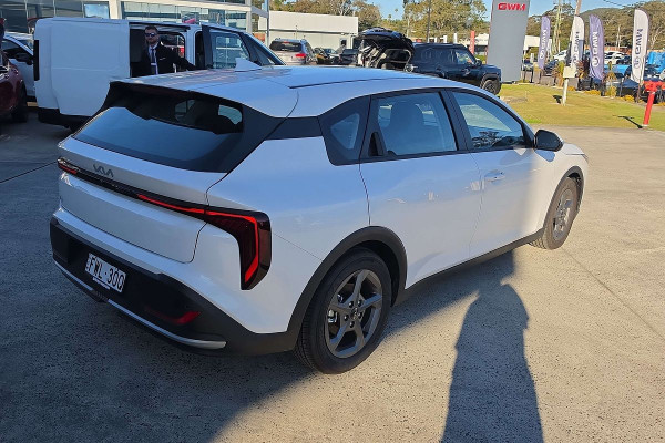 2025 MY26 Kia K4 CL4m S Hatch Image 7