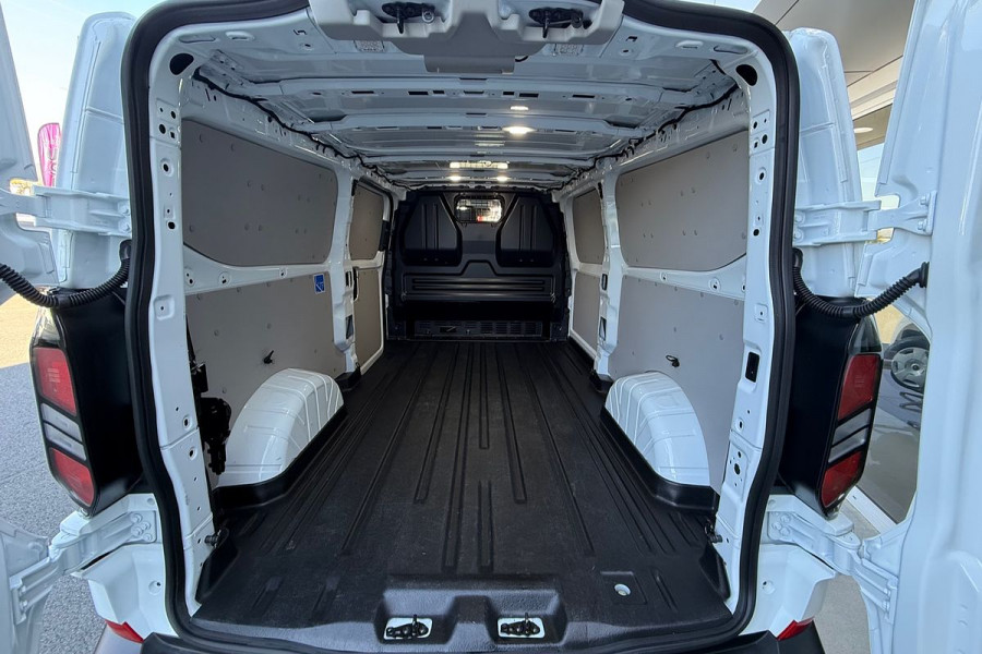 2024 MY23.75 Ford Transit Trend LWB Van Image 8