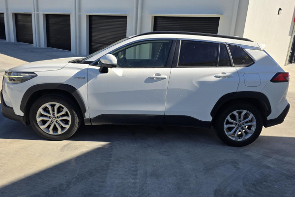 2022 Toyota Corolla Cross MXGH15R GXL SUV Image 6