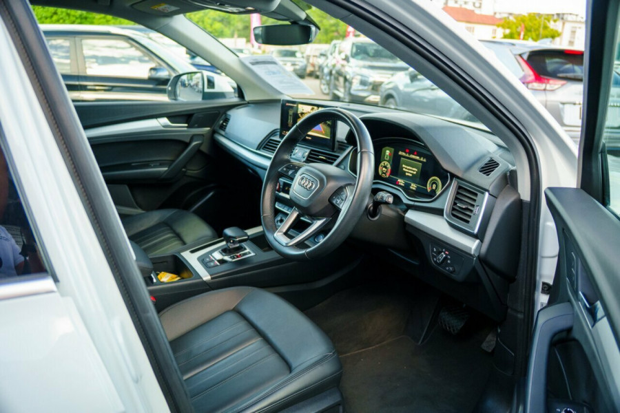 2022 MY23 Audi Q5 FY 40 TDI Sport SUV Image 17