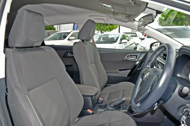 2017 Toyota Corolla Ascent Sport S-CVT 7 of 19