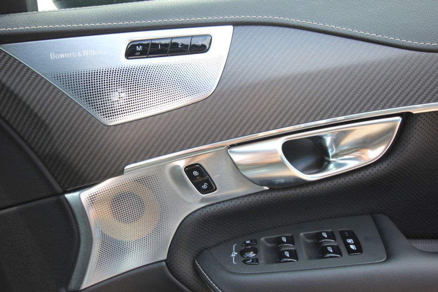 2020 Volvo XC90 L Series D5 R-Design Suv Image 12