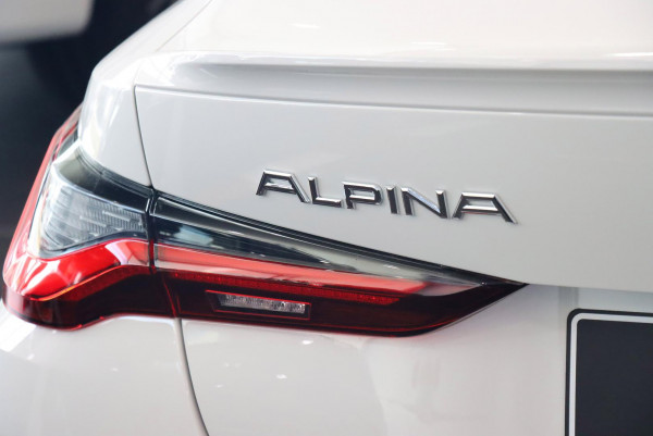 2023 Alpina B4 G26 Autobahn Edition Hatch image 3