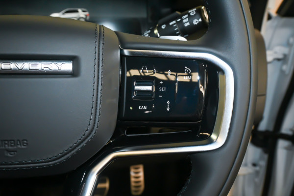 2026 Land Rover Discovery Sport L550 P250 Metropolitan SUV image 14