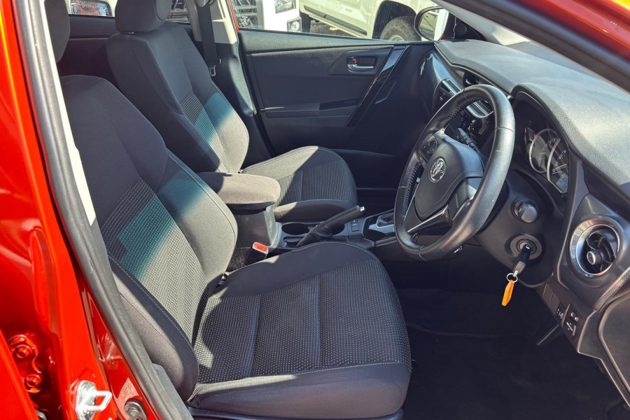 2017 Toyota Corolla ZRE182R Ascent Sport Hatch Image 24