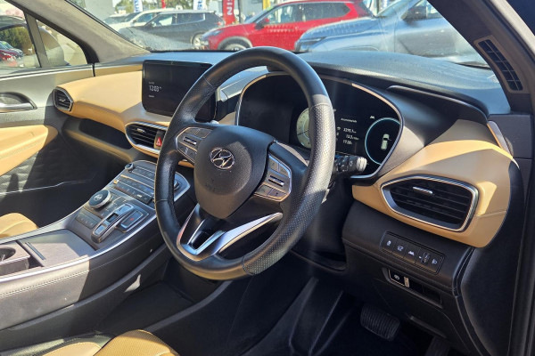 2021 Hyundai Santa Fe TM.V3 Highlander SUV Image 10