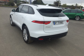 2017 Jaguar F-pace X761  30d 30d - Portfolio Suv