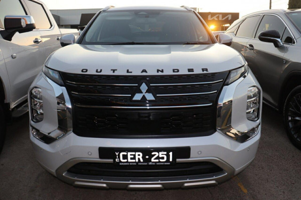 2022 Mitsubishi Outlander ZM Exceed Tourer SUV Image 5