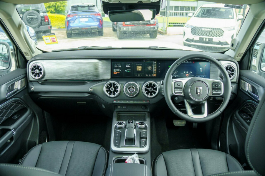 2024 GWM Tank 300 P01 Ultra Hybrid SUV Image 17