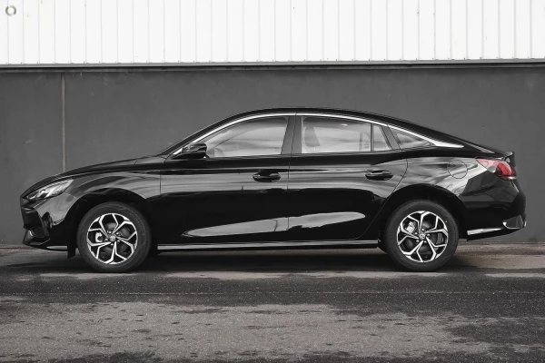 2024 MG MG5  Vibe Sedan Image 4