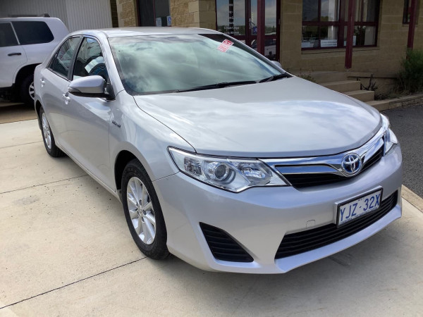 2014 Toyota Camry AVV50R Hybrid H Sedan
