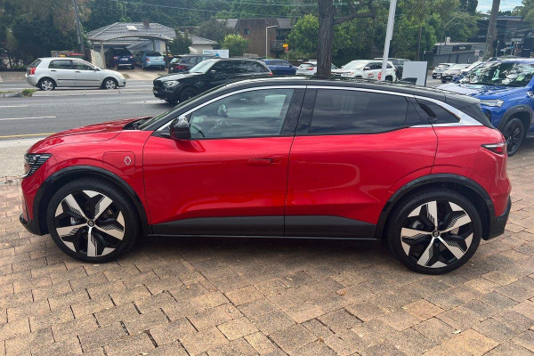 2023 MY24 Renault Megane E-Tech XCB Techno EV60 Hatch