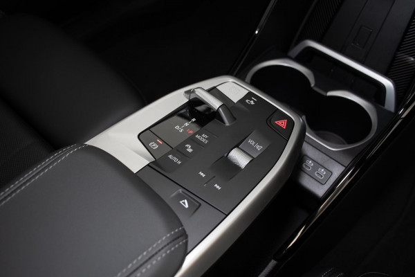 2025 BMW X1 U11 xDrive20i M Sport SUV image 13