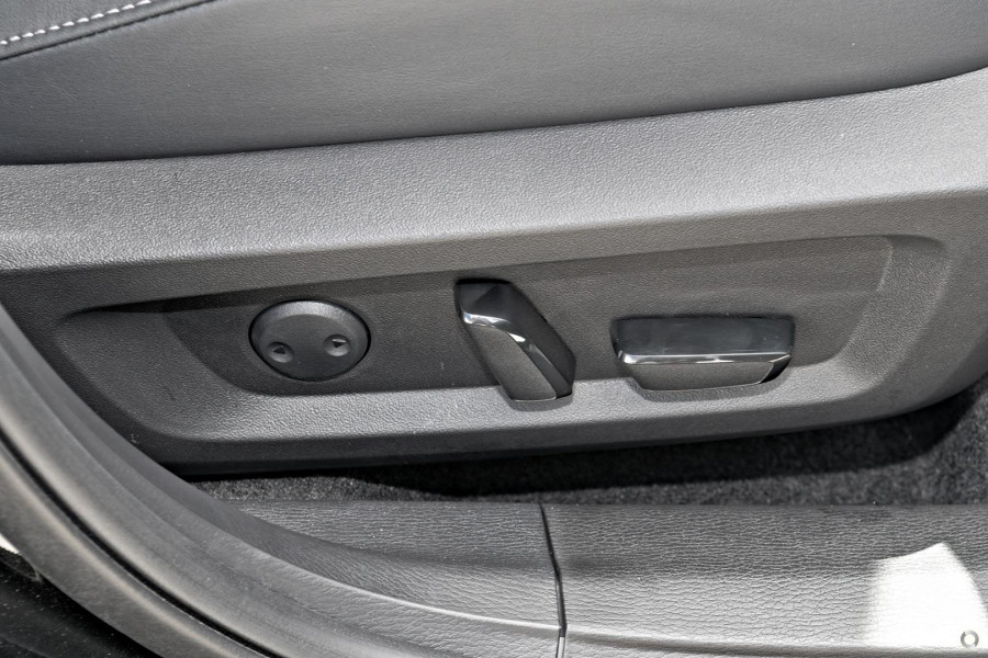2025 MY24 Mitsubishi Outlander ZM Aspire SUV Image 13