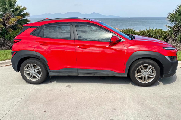 2021 MY22 Hyundai KONA OS.V4  SUV Image 2