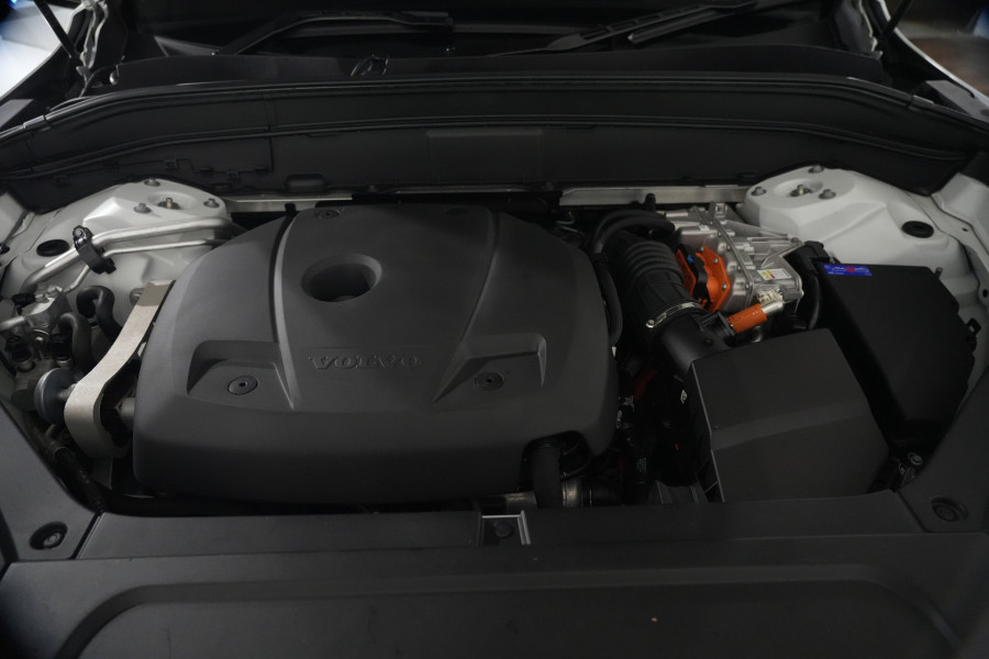 2021 MY20 Volvo XC90 L Series T8 R-Design SUV
