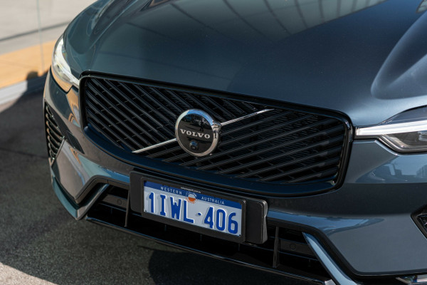 2025 MY26 Volvo XC60 UZ Ultra B5 Dark SUV Image 11
