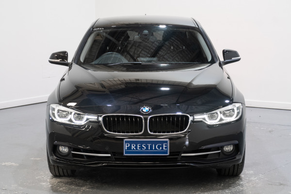 2016 BMW 3 Series 18i Sport Line Sedan Image 7
