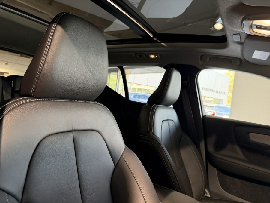 2025 MY26 Volvo XC40 XZ Plus B4 SUV Image 14