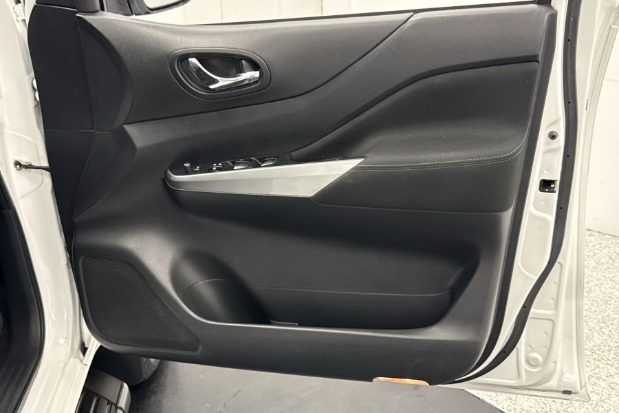 2021 Nissan Navara D23 ST Ute Image 18