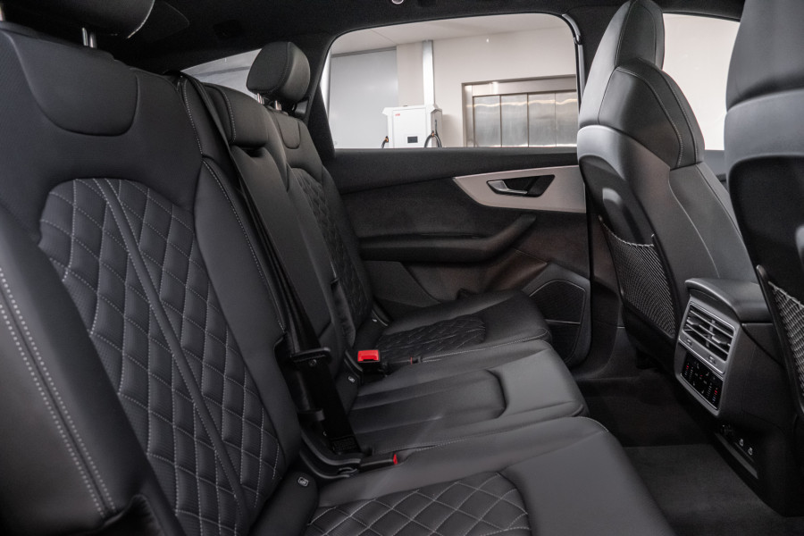 2026 MY25 Audi Q7 4M TFSI 250kW S line SUV