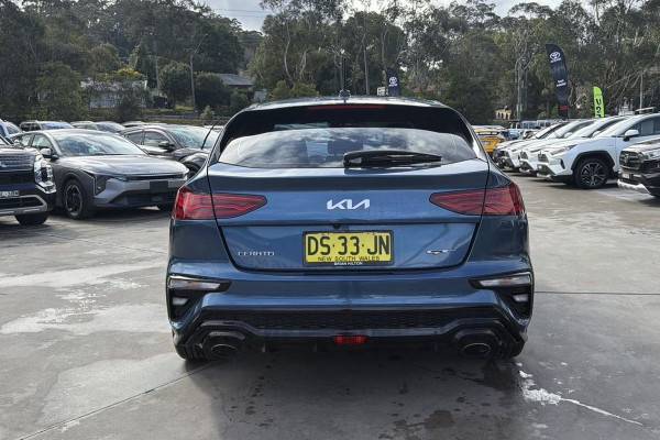2022 Kia Cerato BD GT Hatch Image 6