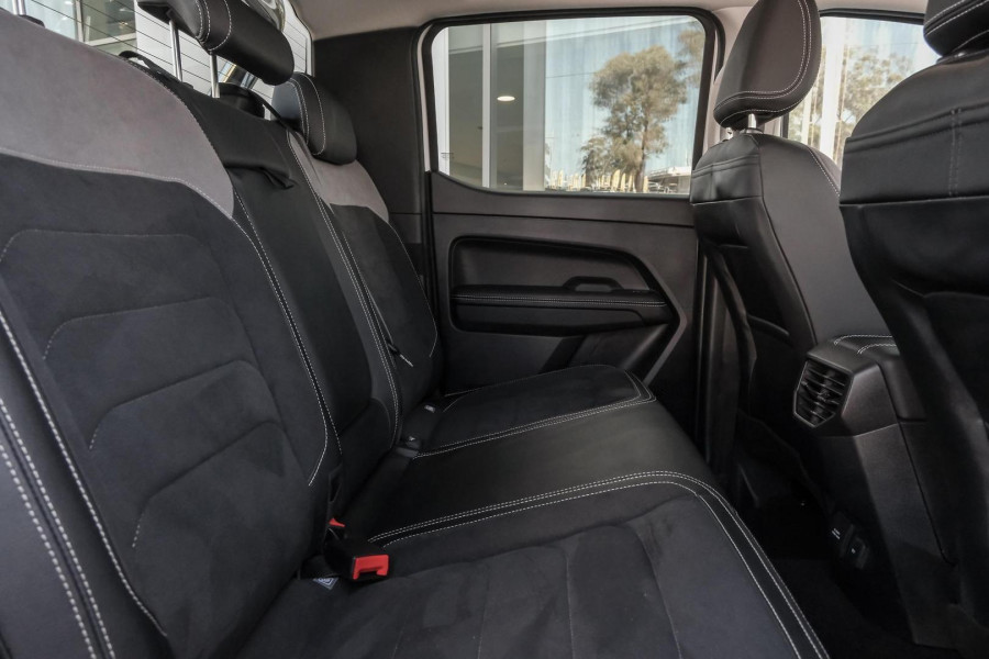 2025 Volkswagen Amarok NF TDI600 Style Ute Image 9