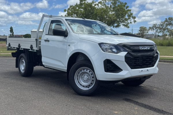 2026 Isuzu D-MAX RG SX Cab Chassis Image 1