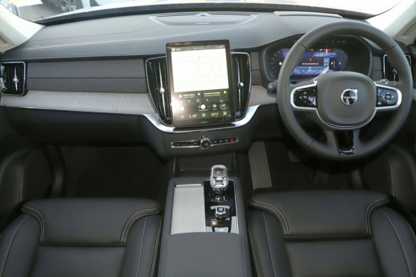 2025 MY26 Volvo XC90 L Series Ultra B5 Dark SUV Image 5