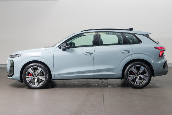 2026 Audi Q3 F3 TFSI 150kW SUV image 3