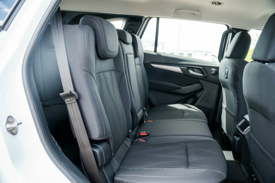 2026 MY25.5 Isuzu MU-X RJ LS-M SUV Image 10