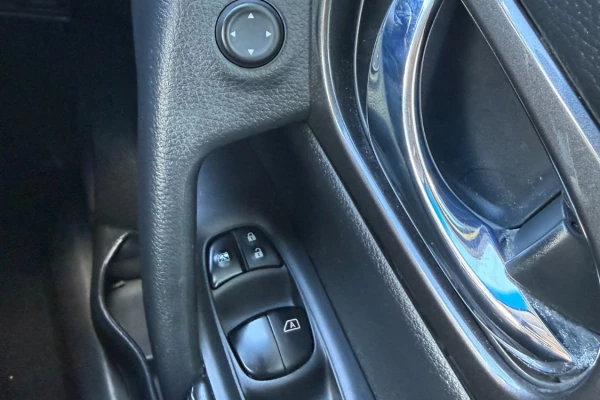 2020 Nissan X-Trail T32 Series III ST SUV Image 18