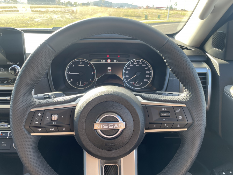 2025 MY26 Nissan Navara D27 ST-X Ute Image 13
