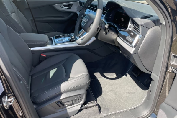 2025 Audi Q7 4M TDI 170kW SUV Image 17