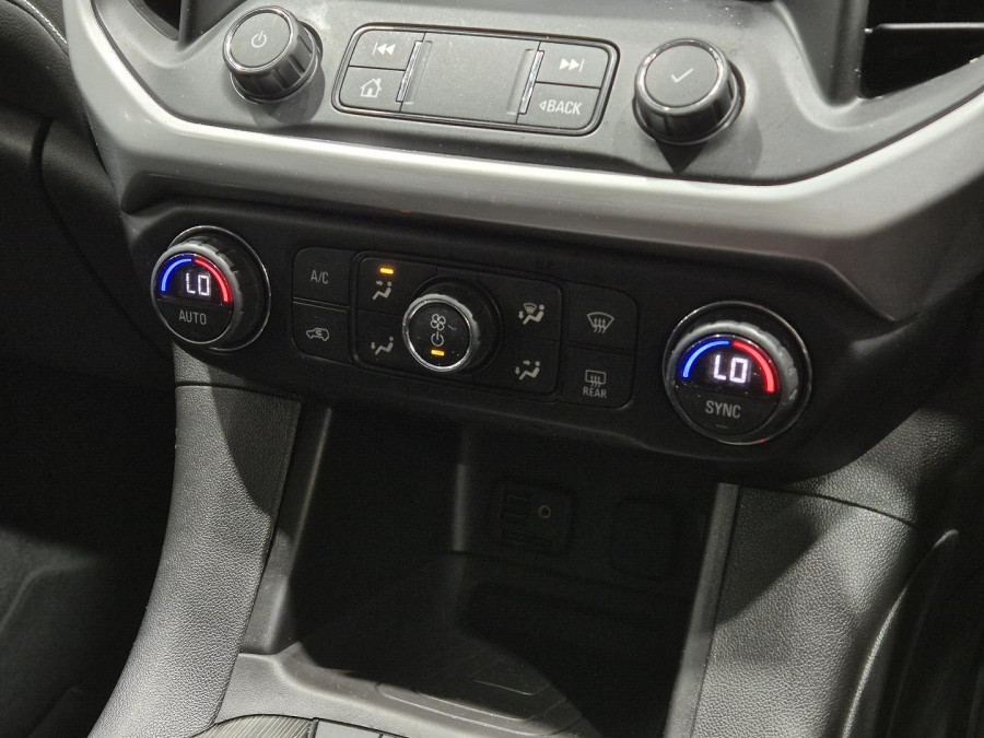 2018 MY19 Holden Acadia AC LT SUV Image 33