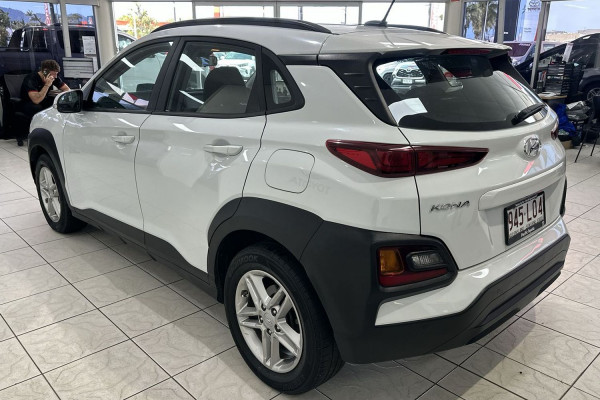 2020 Hyundai Kona J9W52G61FDDA58 active SUV Image 5