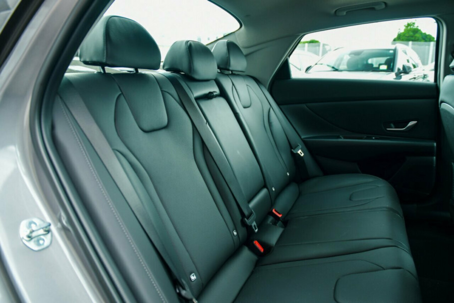 2024 MY25 Hyundai i30 CN7.V2 Premium Sedan Image 8
