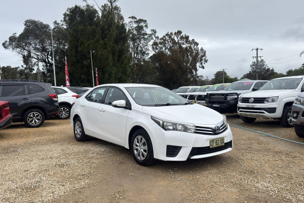 2014 Toyota Corolla ZRE182R Ascent Sedan Image 1