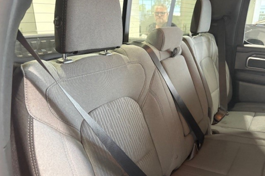 2023 Ram 1500 DT Big Horn Crew Cab Image 20