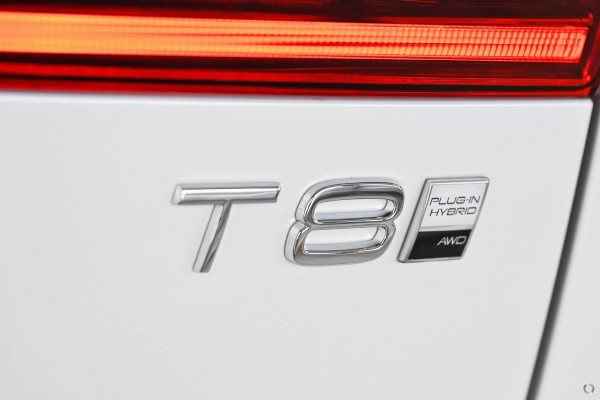 2026 Volvo XC60 UZ Ultra T8 Plug-in Hybrid Dark SUV Image 10