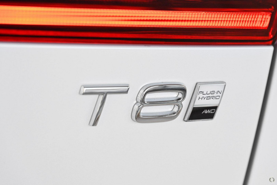 2026 Volvo XC60 UZ Ultra T8 Plug-in Hybrid Dark SUV Image 10