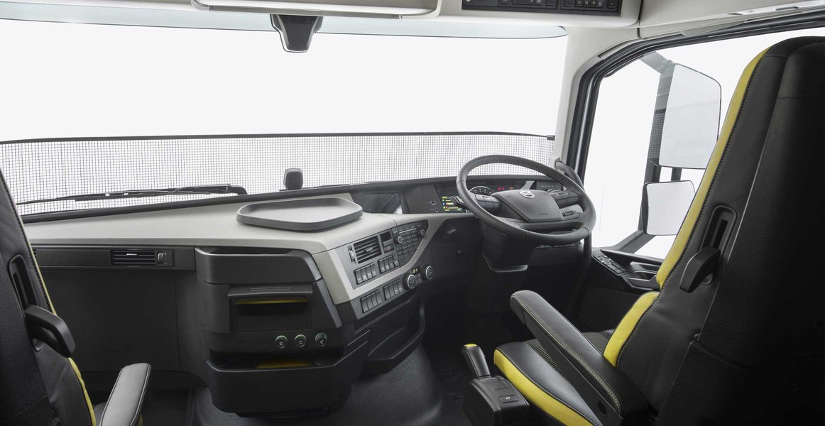 The new Volvo FH16 Space and comfort for driving and living