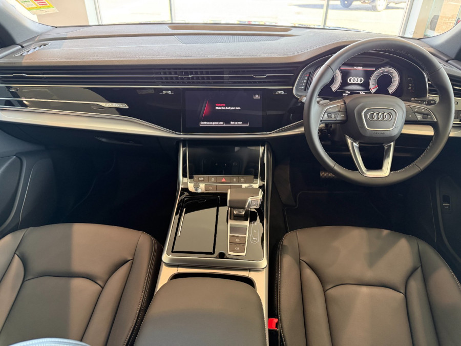 2025 Audi Q7 4M TFSI 185kW SUV Image 12