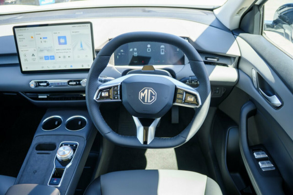 2025 MG MGS5 EV ZS3EM Essence 62 SUV Image 11