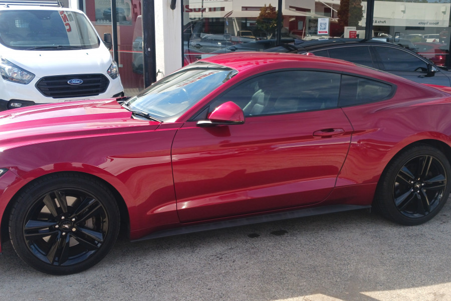 2017 Ford Mustang FM  Coupe Image 6