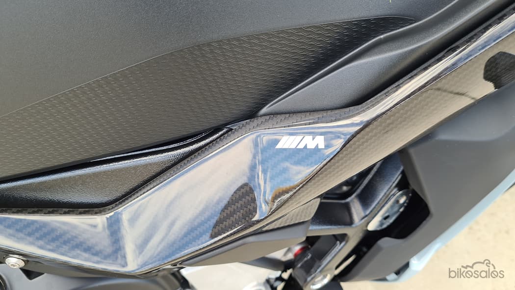 2020 BMW 1000 XR Tour Carbon Motorcycle Image 8