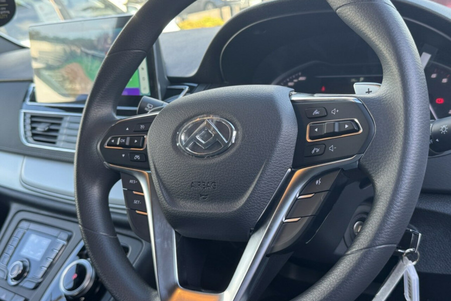 2025 MYon LDV G10 SV7C + Van Image 18
