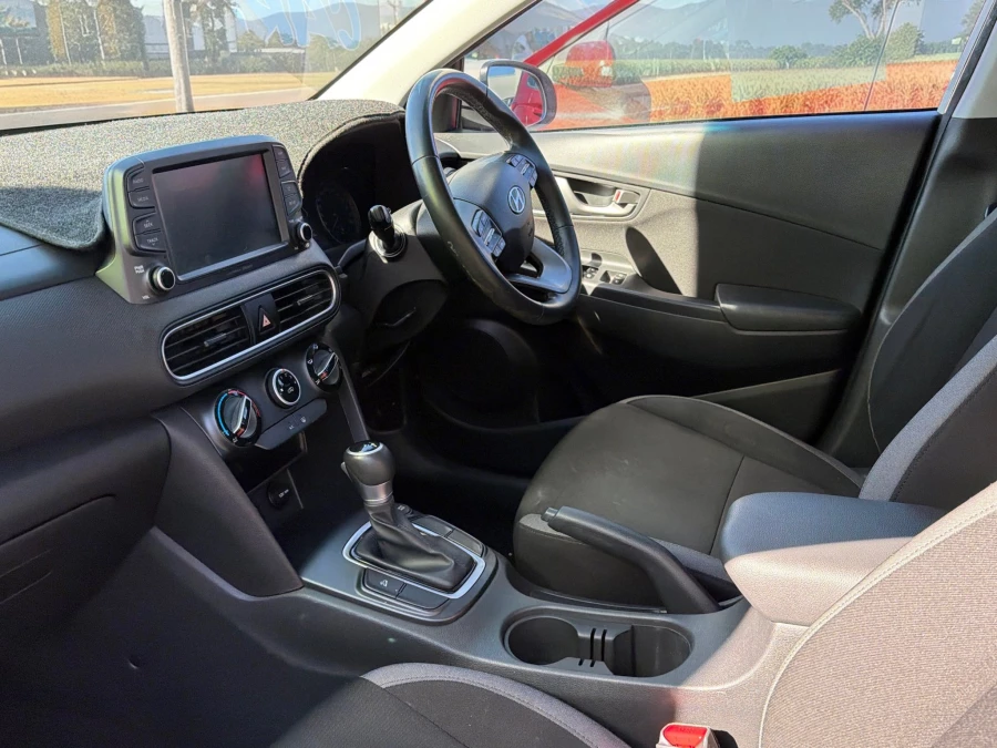 2019 Hyundai KONA OS.2 Active SUV Image 3